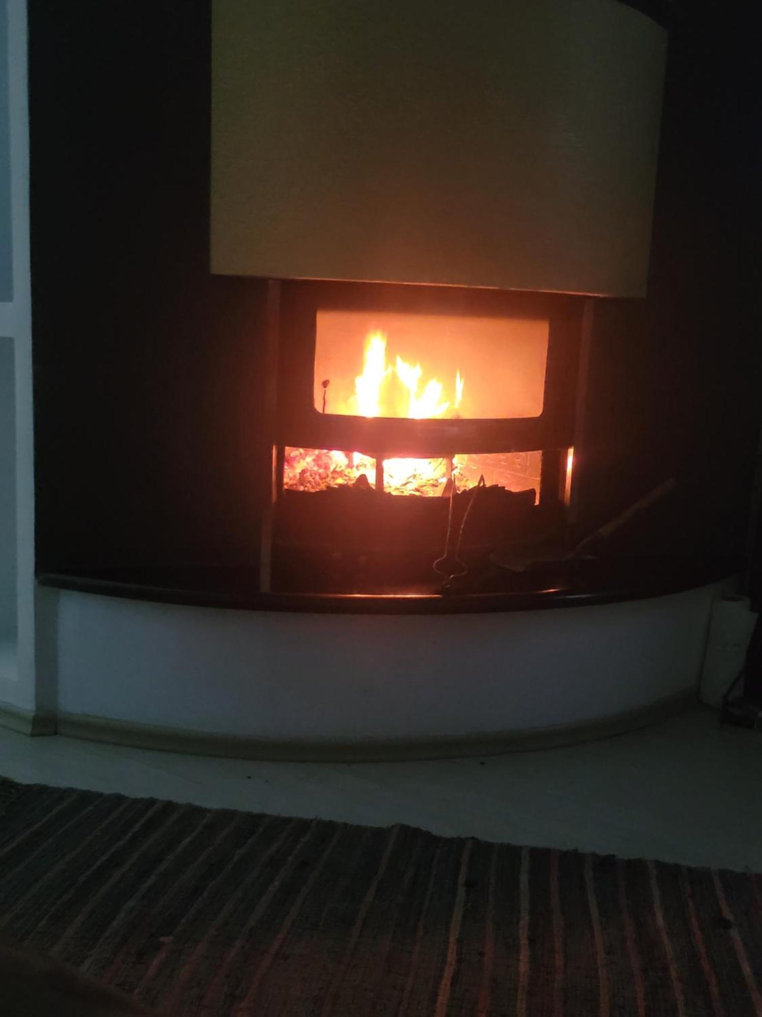 An Apartment With Fireplace Тирана Екстер'єр фото